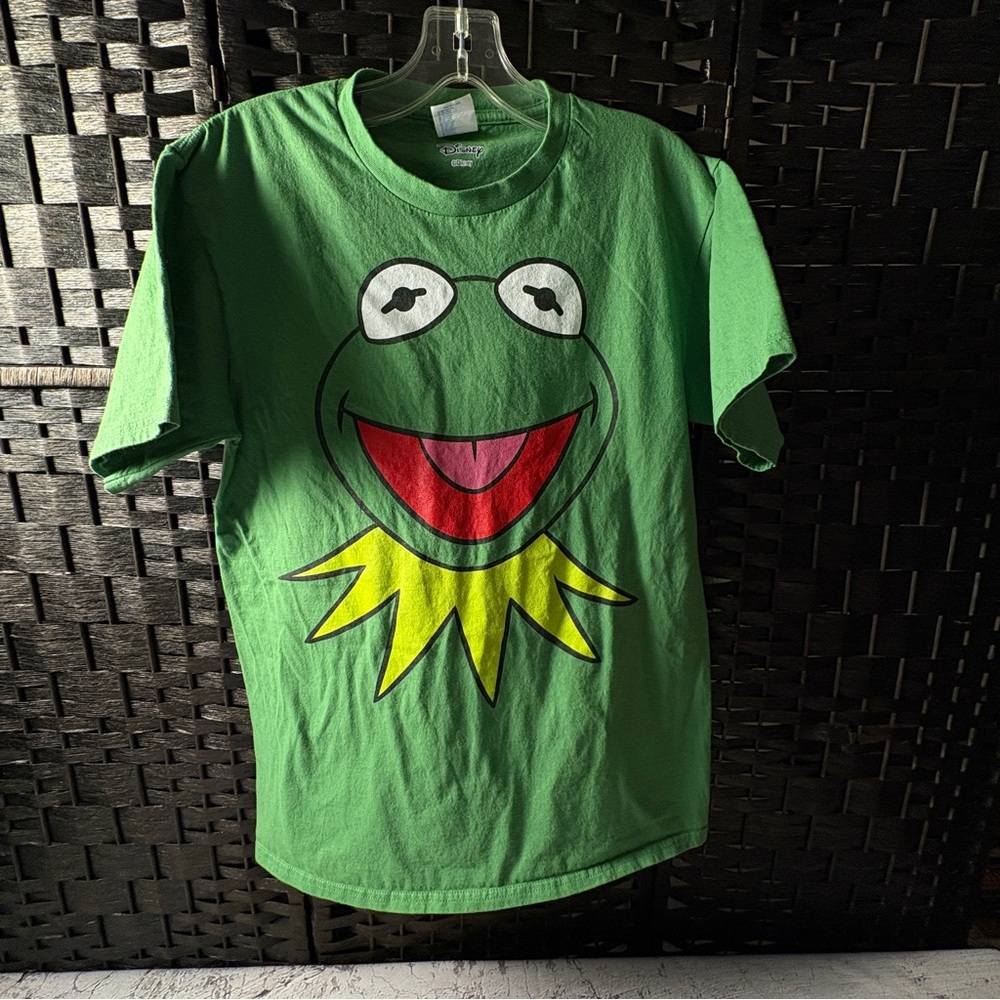 Muppets Kermit the Frog Men’s T-Shirt, Size Medium